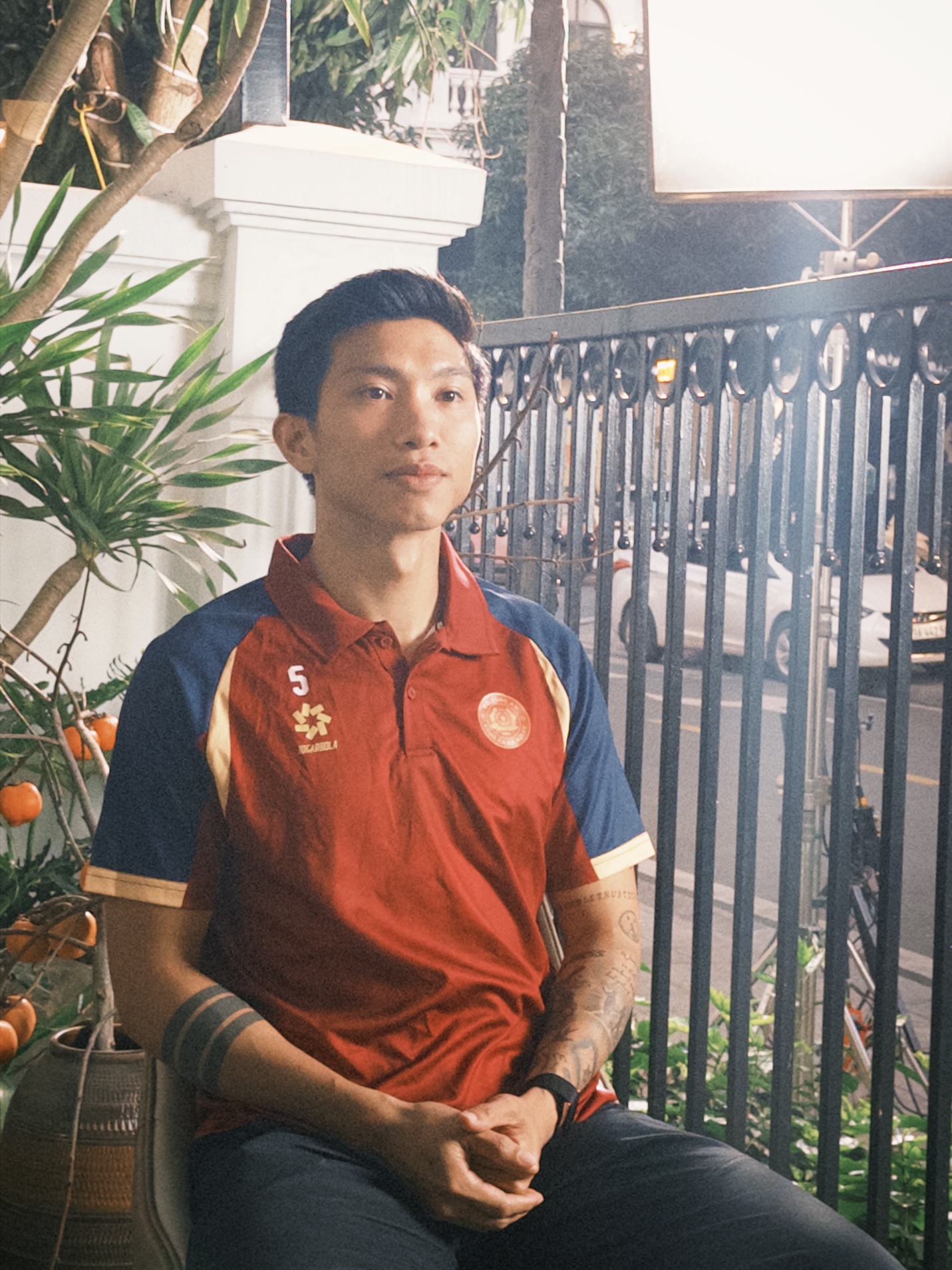 Ca khúc “Chân cứng đá mềm” cổ vũ tinh thần thể thao Việt Nam- Ảnh 2.