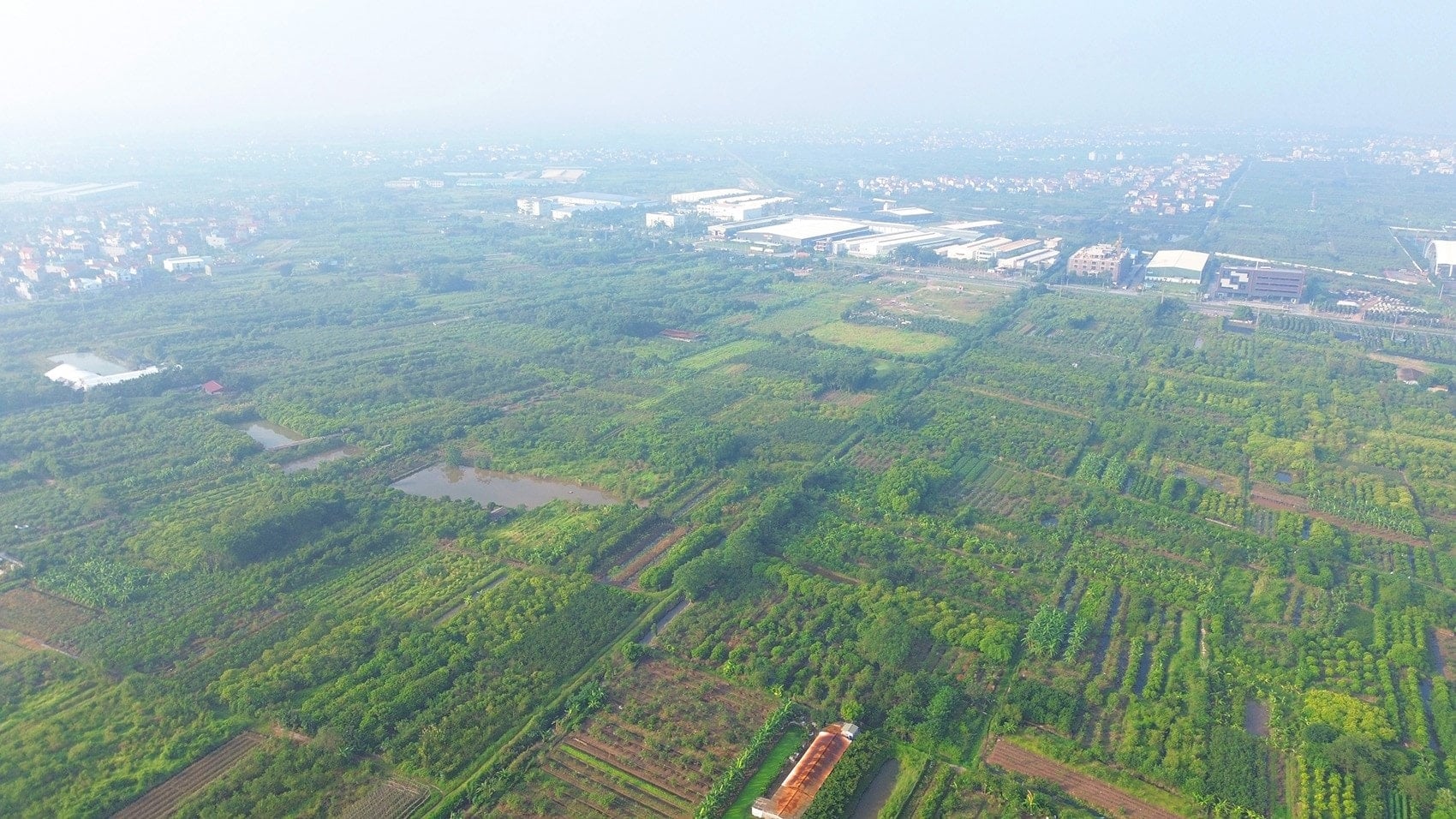 ទិដ្ឋភាព​មួយ​នៃ​ជ្រុង​មួយ​នៃ​សាខា​សាកលវិទ្យាល័យ​វិទ្យាសាស្ត្រ និង​បច្ចេកវិទ្យា​ហាណូយ ក្នុង​ទីក្រុង​ហឹងអៀន។