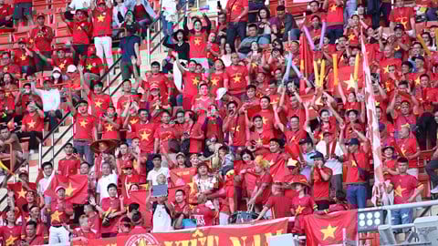 ជាមួយនឹងការវាយបកនៅនាទីចុងក្រោយប្រឆាំងនឹងក្រុម U22 ហ្វីលីពីន ក្រុម U22 វៀតណាម បានធានាកៅអីរបស់ពួកគេទៅកាន់វគ្គផ្តាច់ព្រ័ត្រនៃព្រឹត្តិការណ៍កីឡាស៊ីហ្គេមលើកទី ៣៣។