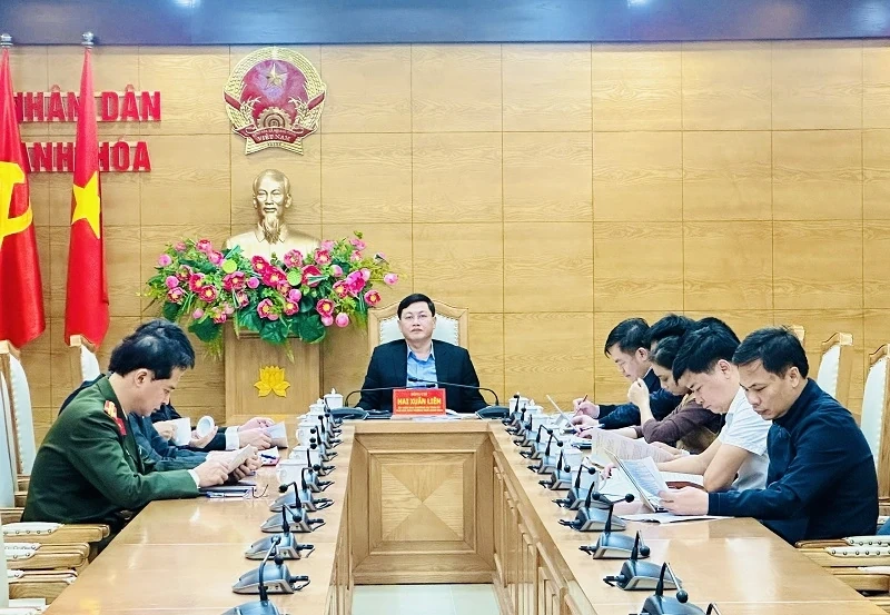 ធានាការលុបបំបាត់លំនៅដ្ឋានបណ្ដោះអាសន្ន និងលំនៅដ្ឋានទ្រុឌទ្រោម ការកសាងទីផ្សារអចលនទ្រព្យដែលមានសុវត្ថិភាព និងមានតម្លាភាព។