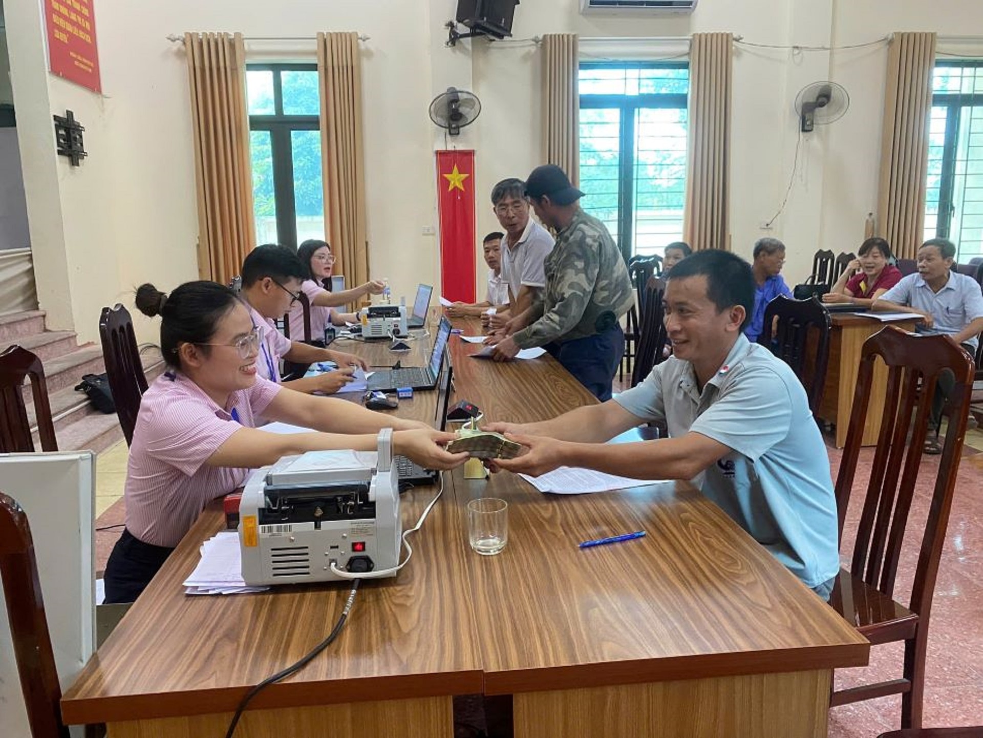 ង៉ាន-ហាំង-ស៊ីអេសអ៊ិច-សូក-សុន២.jpg