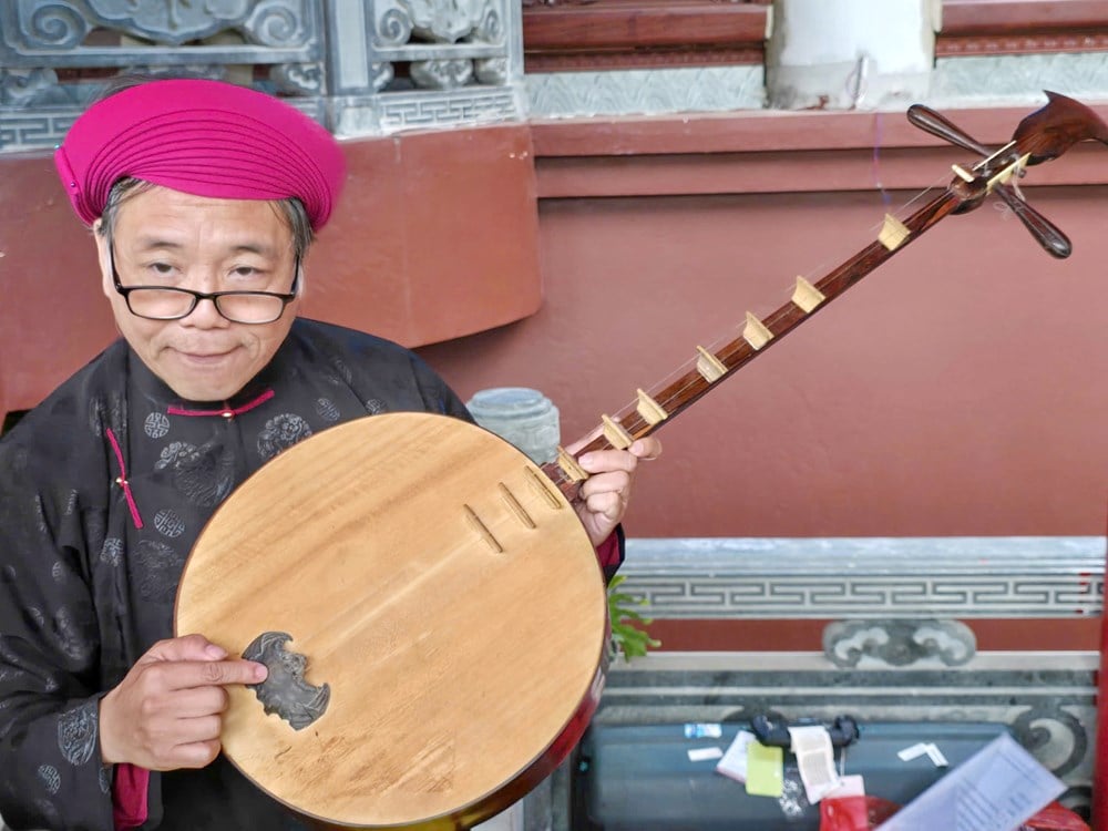 A unique collection of items used in the spirit medium ritual - photo 6