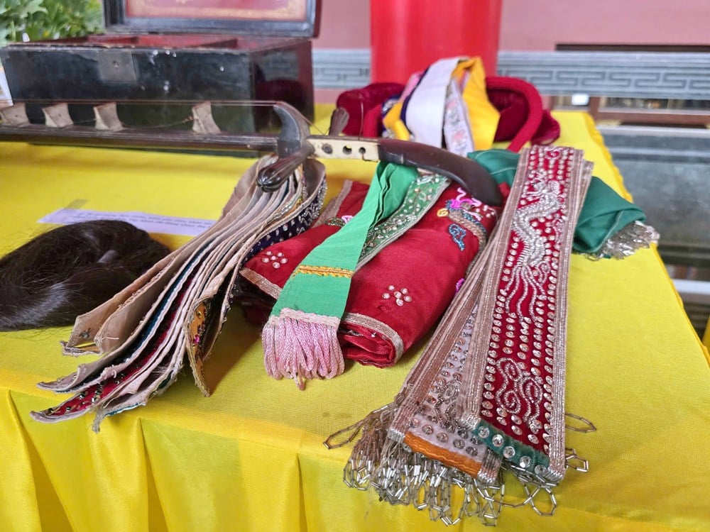 A unique collection of items used in the spirit medium ritual - photo 12