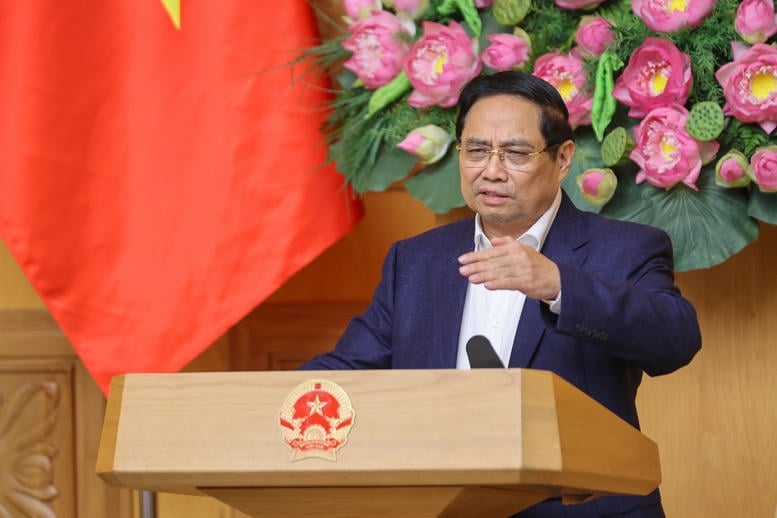 Prime Minister Pham Minh Chinh speaks at the meeting. Photo: Nhat Bac