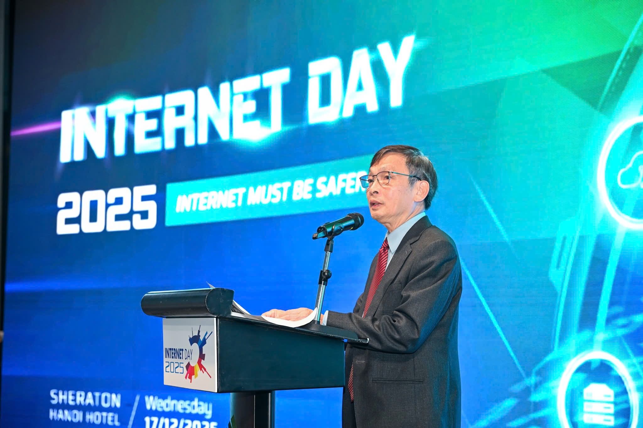 Internet Day 2025: “Không gian số tin cậy” trong kỷ nguyên AI bùng nổ- Ảnh 5.