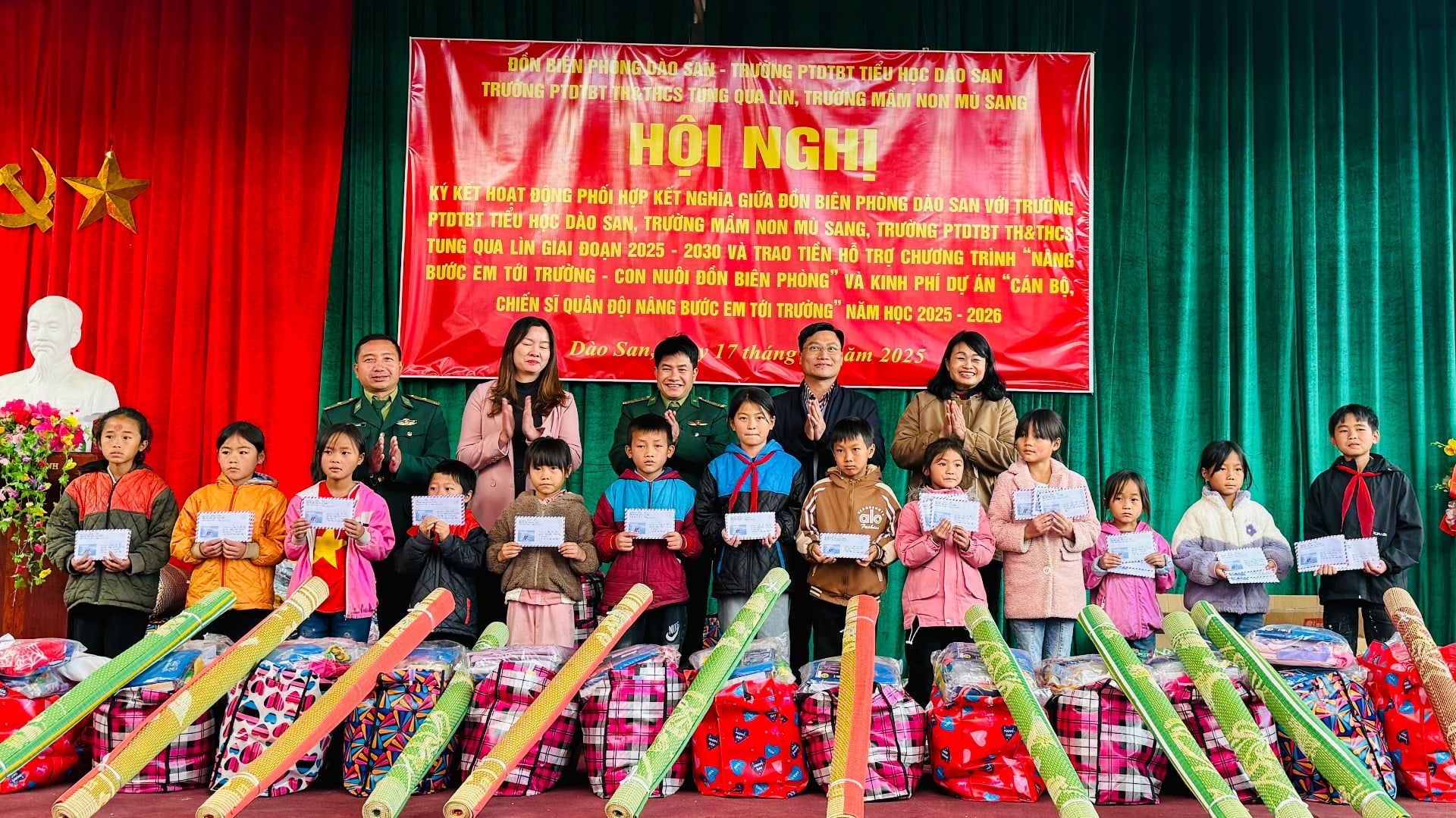 ការផ្តល់ការគាំទ្រដល់សិស្សានុសិស្សដែលចូលរួមក្នុងកម្មវិធី