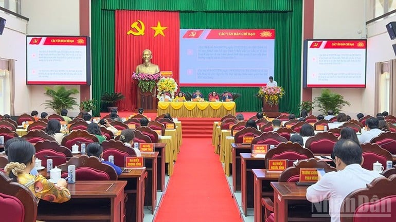 សិក្ខាសាលាវិទ្យាសាស្ត្រមួយស្តីពីប្រធានបទ