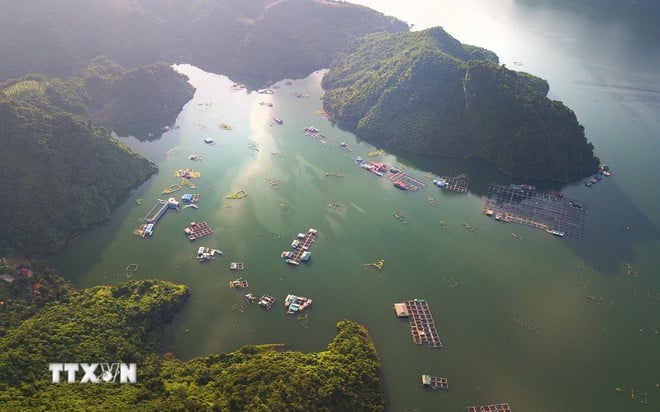 ttxvn-ho-hoa-binh-1.jpg