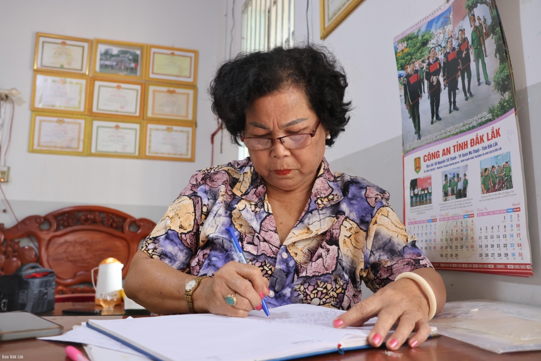 bà H’Waih Hmok