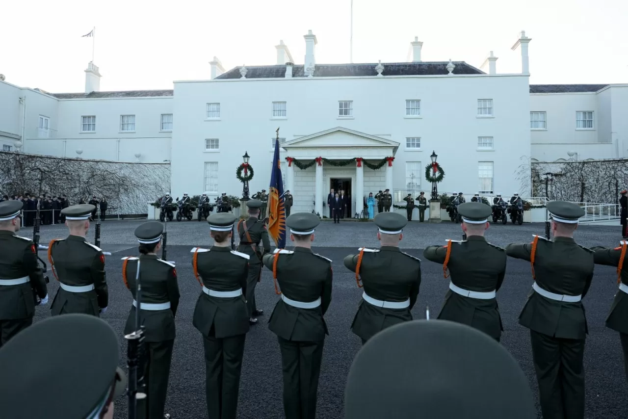 Đại sứ Phạm Toàn Thắng trình Thư ủy nhiệm lên Tổng thống Ireland