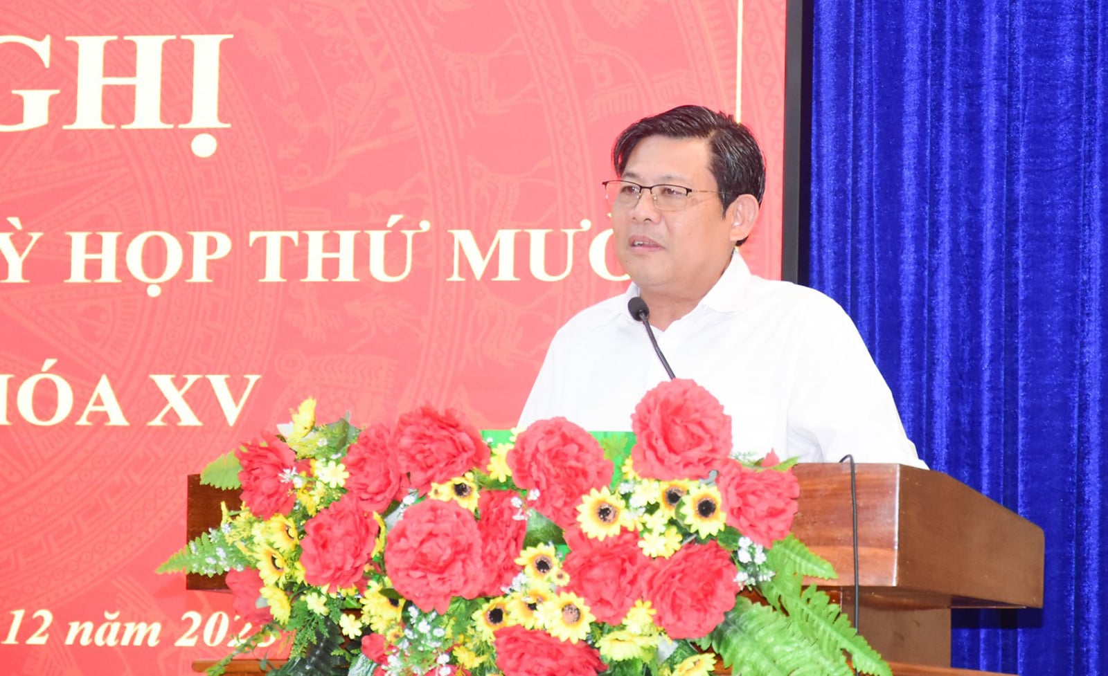 Phó Thủ tướng Chính phủ Lê Thành Long tiếp xúc cử tri phường Châu Đốc