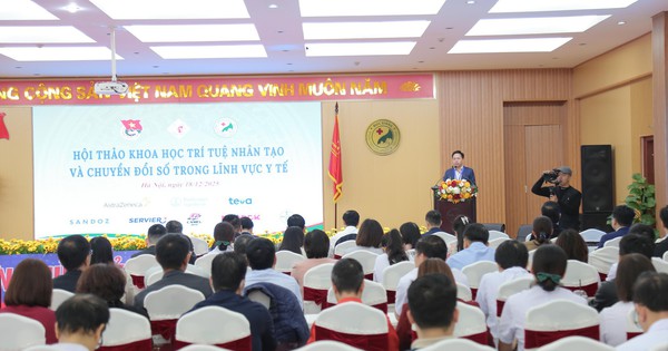 Promouvoir la transformation numérique et l'application de l'IA, dans le but de construire des hôpitaux intelligents à Hanoï. - Vietnam.vn