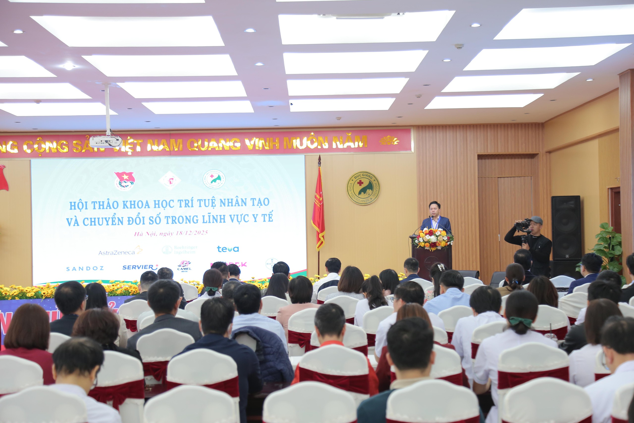 Đẩy mạnh chuyển đổi số, ứng dụng AI, hướng đến xây dựng bệnh viện thông minh tại Hà Nội- Ảnh 3.