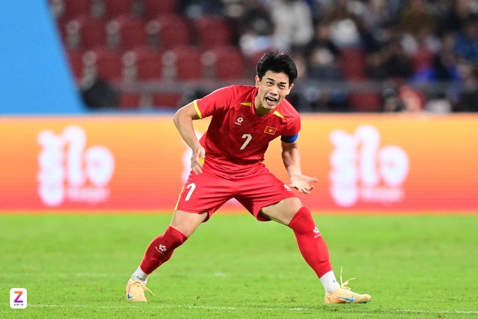 CĐV Thái Lan ngả mũ trước U22 Việt Nam