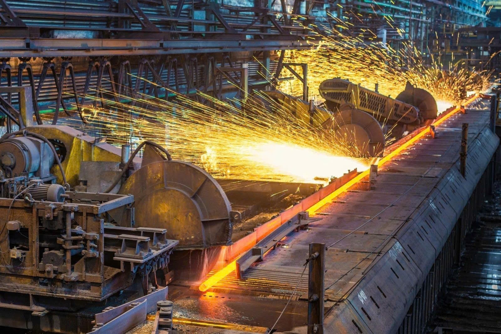 Giá thép và quặng sắt trên thị trường quốc tế tăng lên mức cao nhất trong một tuần.