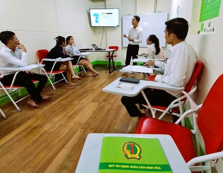 Việc xây dựng cẩm nang chuyển đổi số phù hợp thực tiễn, hỗ trợ kỹ thuật và đào tạo nguồn nhân lực cho các quỹ là những giải pháp then chốt.