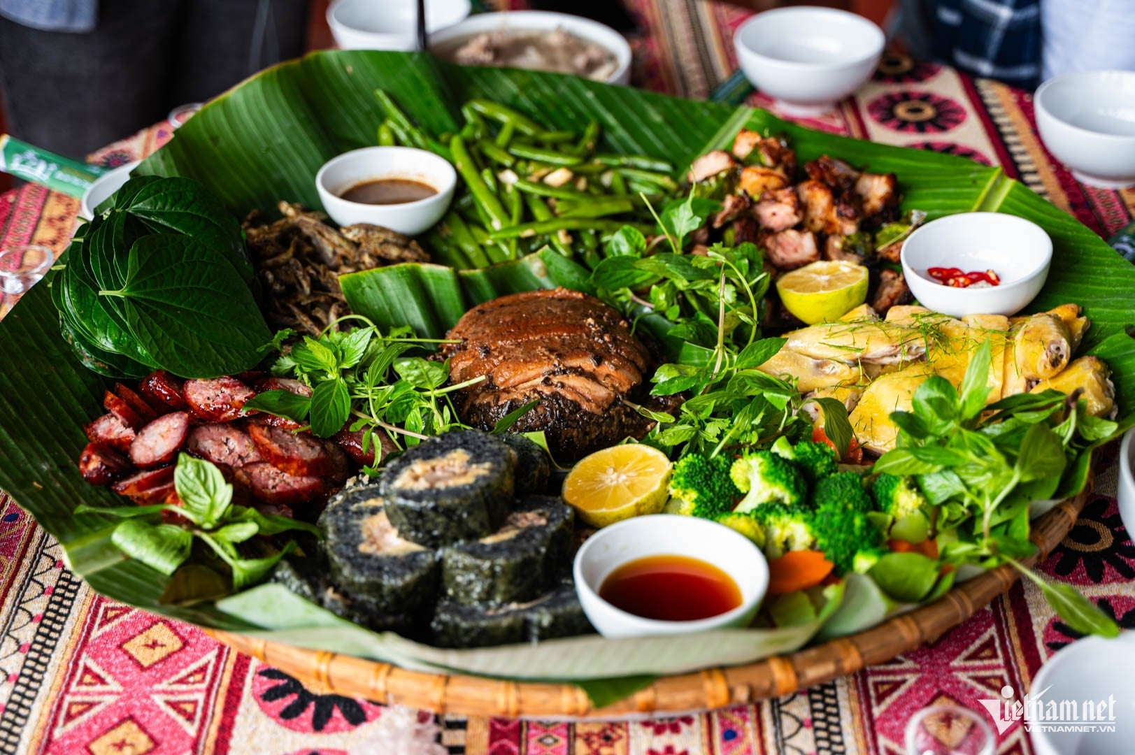សាច់ក្រកពិសេស W-Lang Son.jpg