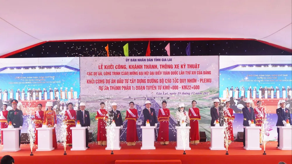 ការសាងសង់ផ្លូវល្បឿនលឿន Quy Nhon – Pleiku បានចាប់ផ្តើមហើយ។