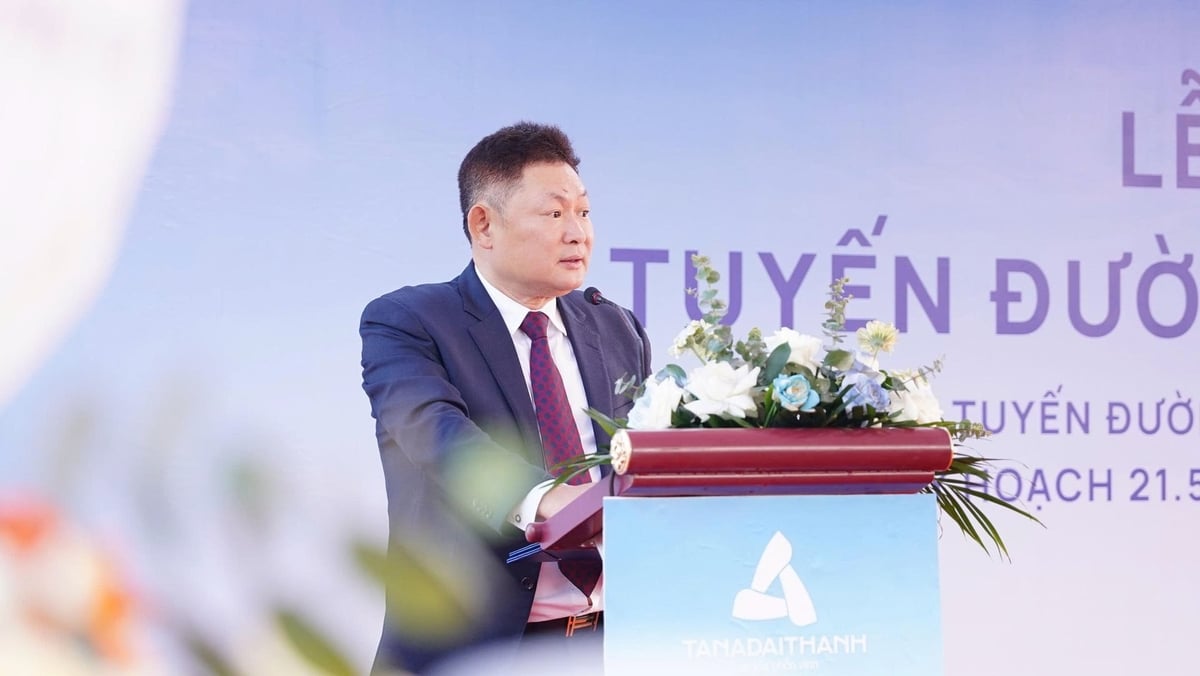 Ông Đặng Quang Minh - Chủ tịch HĐQT MEYGROUP đại diện Tập đoàn Tân Á Đại Thành phát biểu tại sự kiện. Ảnh: TAĐT. 