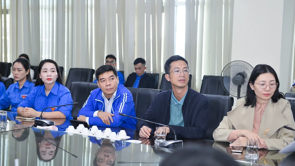 Delegace novin, rozhlasu a televize Thanh Hoa projevuje průkopnického ducha a aktivně inovuje a tvoří.