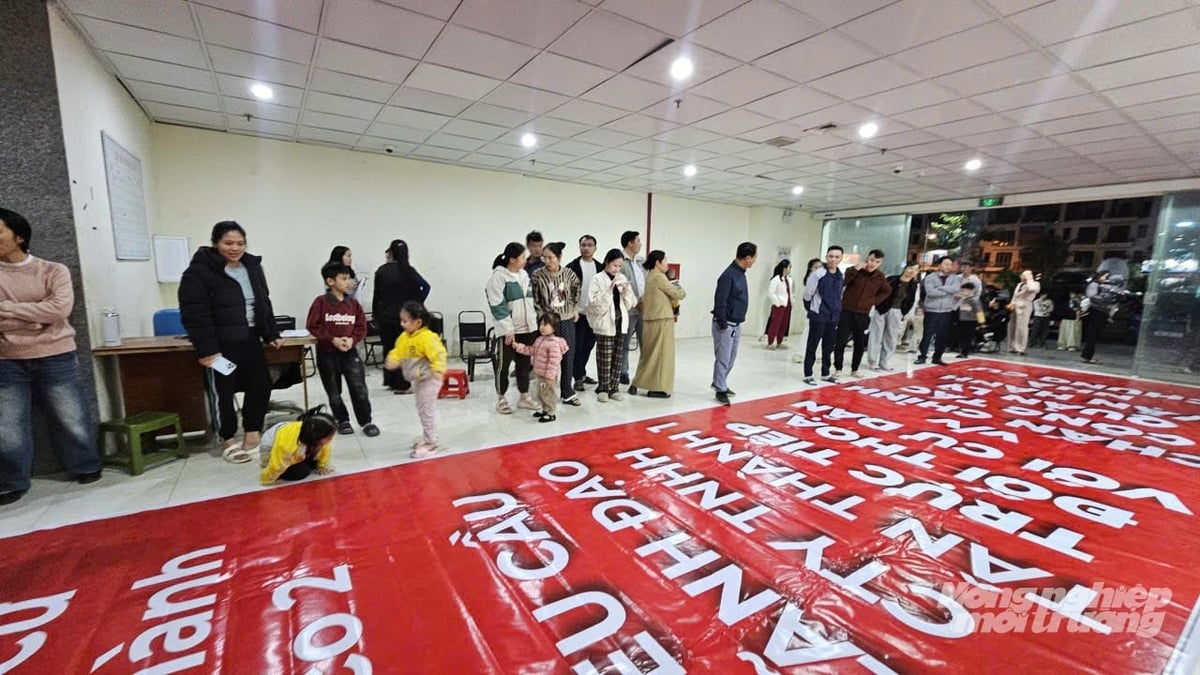 Cư dân tòa nhà CC1 phản ánh hàng loạt bất cập trong công tác quản lý, vận hành tòa nhà. Ảnh: Quốc Toản.