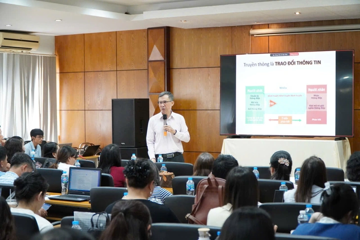 báo Tuổi Trẻ - Ảnh 1.