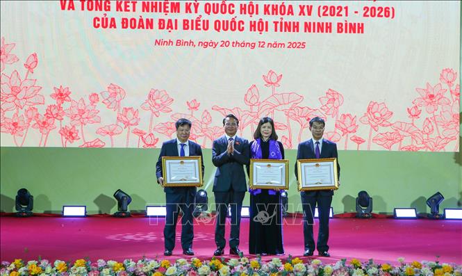 ចំណងជើងរូបថត