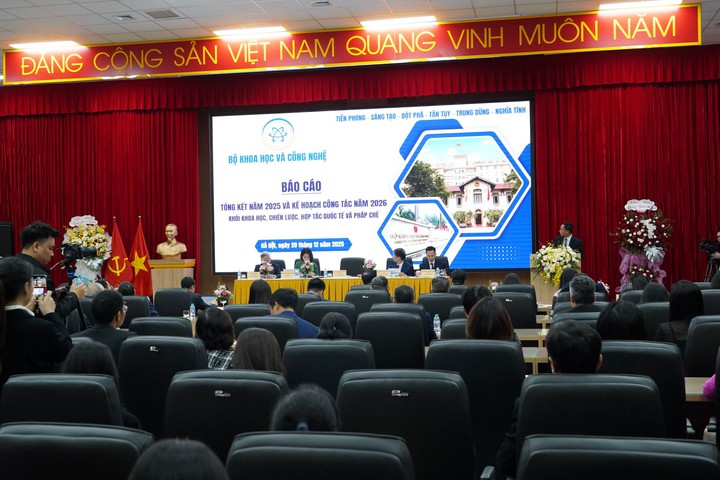 Đổi mới tư duy, hành động dựa trên kết quả, kiến tạo giá trị cho phát triển đất nước - Ảnh 2.