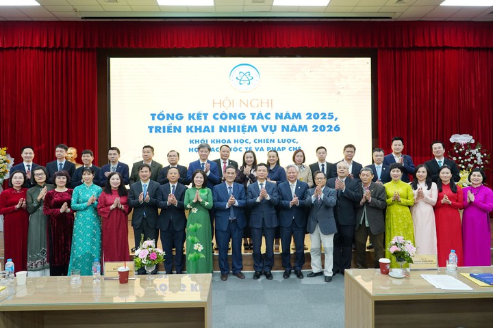 Đổi mới tư duy, hành động dựa trên kết quả, kiến tạo giá trị cho phát triển đất nước - Ảnh 5.