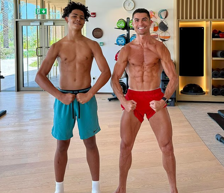 Ronaldo - Ảnh 3.