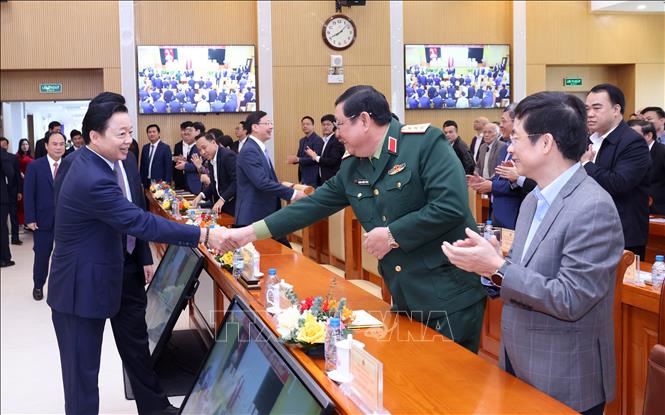 ចំណងជើងរូបថត