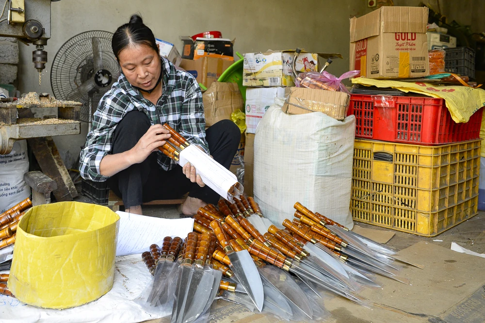 ភូមិជាងដែក Tiến Lộc ត្រូវបានឆាបឆេះដោយភ្លើងក្នុងរដូវបុណ្យតេត។