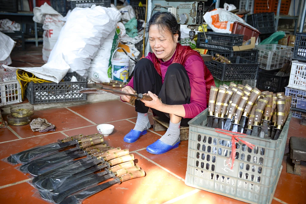 ភូមិជាងដែក Tiến Lộc ត្រូវបានឆាបឆេះដោយភ្លើងក្នុងរដូវបុណ្យតេត។
