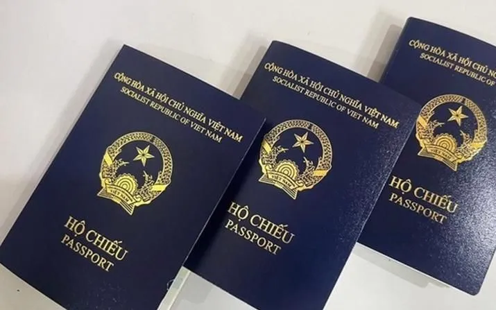 L'utilizzo del passaporto per le transazioni bancarie verrà interrotto a partire dal 2026. Sẽ ngừng dùng hộ chiếu giao dịch ngân hàng từ năm 2026