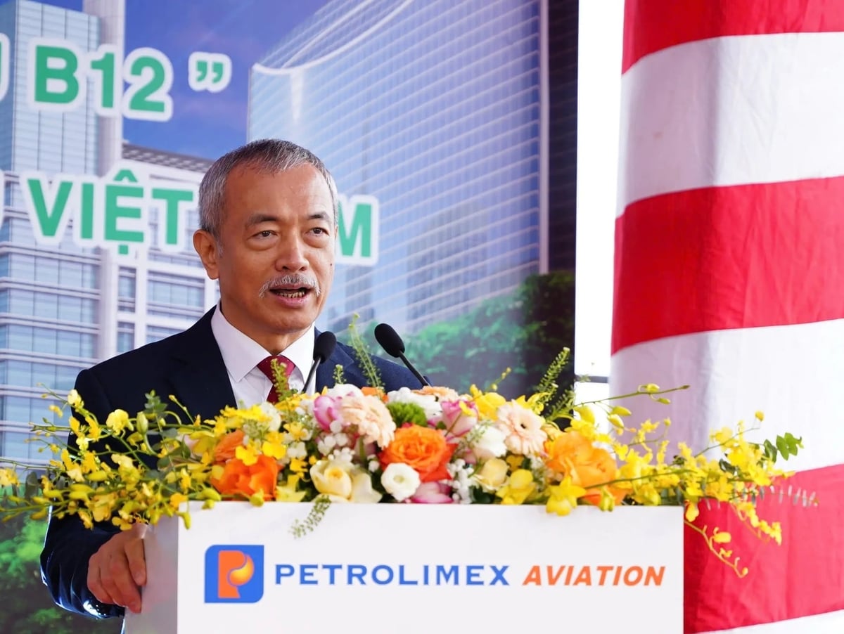 Ông Trịnh Quang Vinh - Chủ tịch Petrolimex Quảng Ninh phát biểu tại sự kiện. Ảnh: Petrolimex.