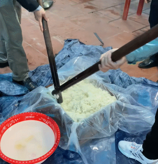 Trasportatore di riso appiccicoso compresso 78.gif