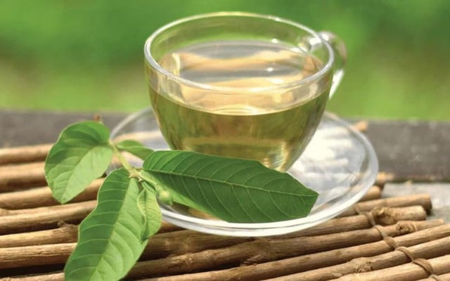 Uống gì để bù nước khi bị tiêu chảy? - Ảnh 4.