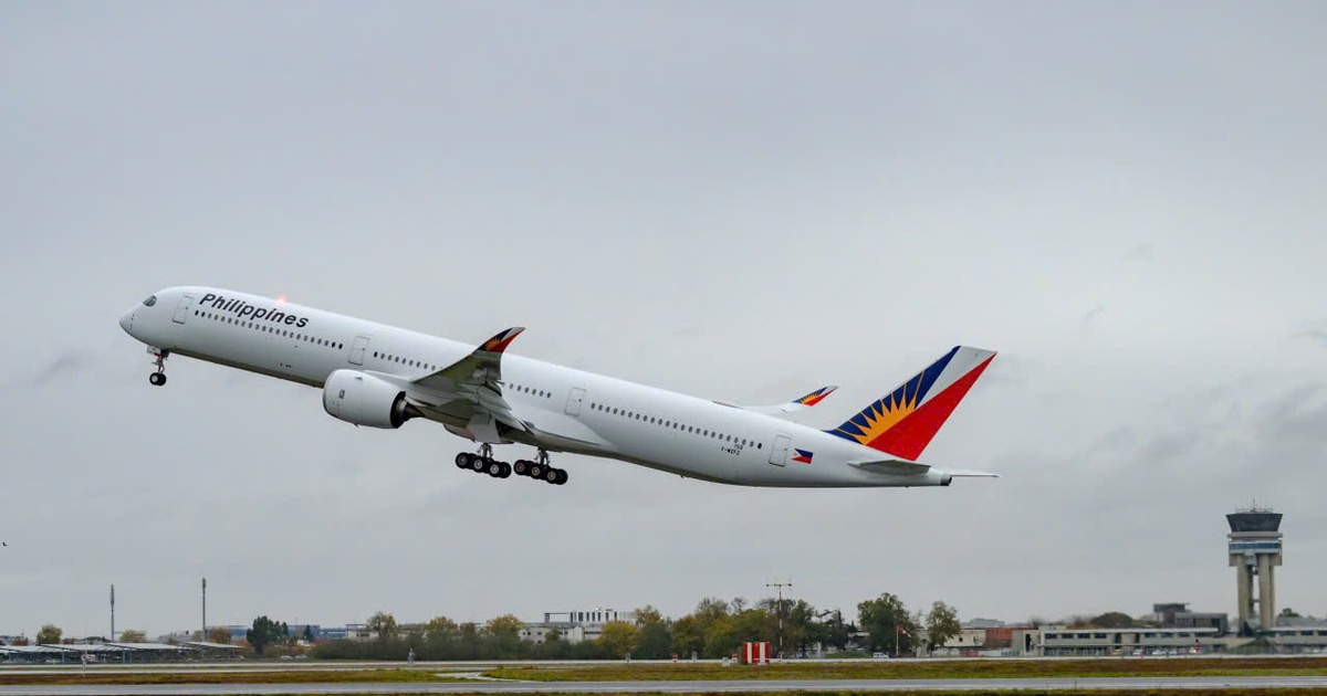 Philippine Airlines ontvangt haar eerste Airbus A350-1000 superjumbo.