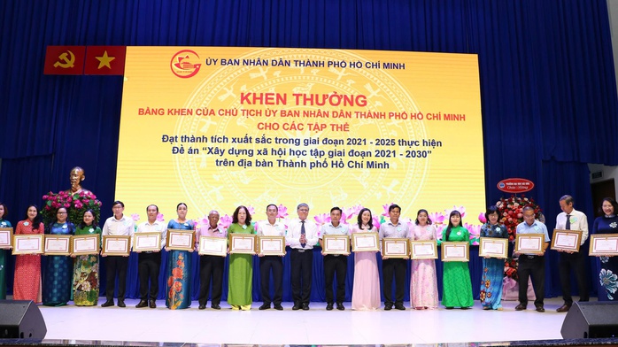TPHCM dẫn đầu cả nước về quy mô triển khai giáo dục số - Ảnh 2.