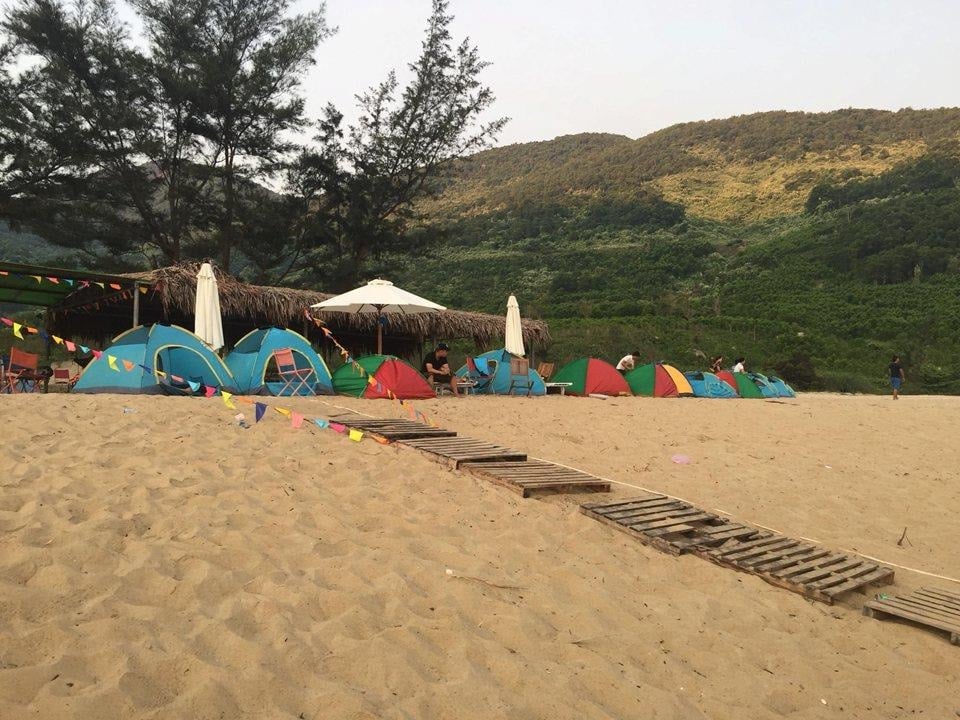 Campeggio sulla spiaggia di Chuoi