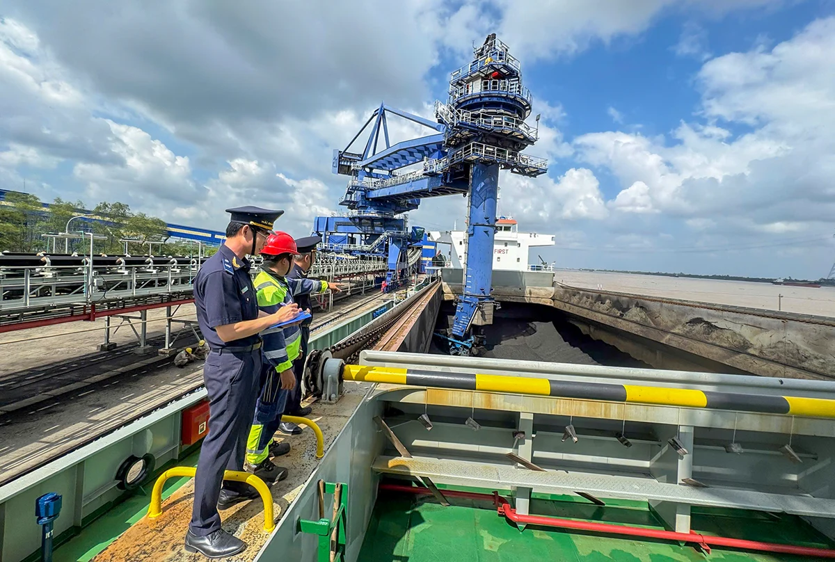 Subdepartamentul Vamal al Regiunii XIX și-a depășit obiectivul de colectare a veniturilor la bugetul de stat față de cifra proiectată.