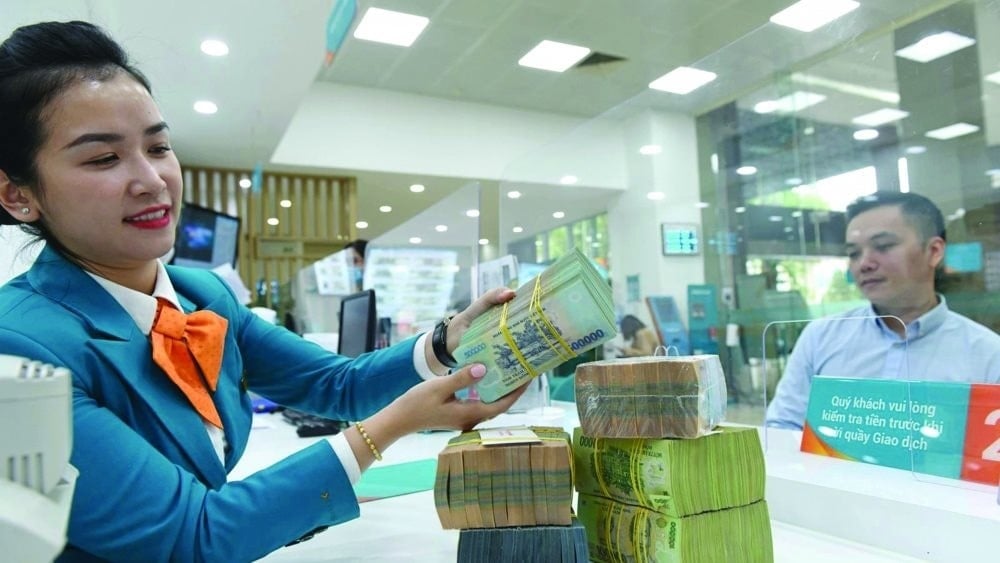 Lãi suất tăng nhưng vẫn chưa đáng lo ngại