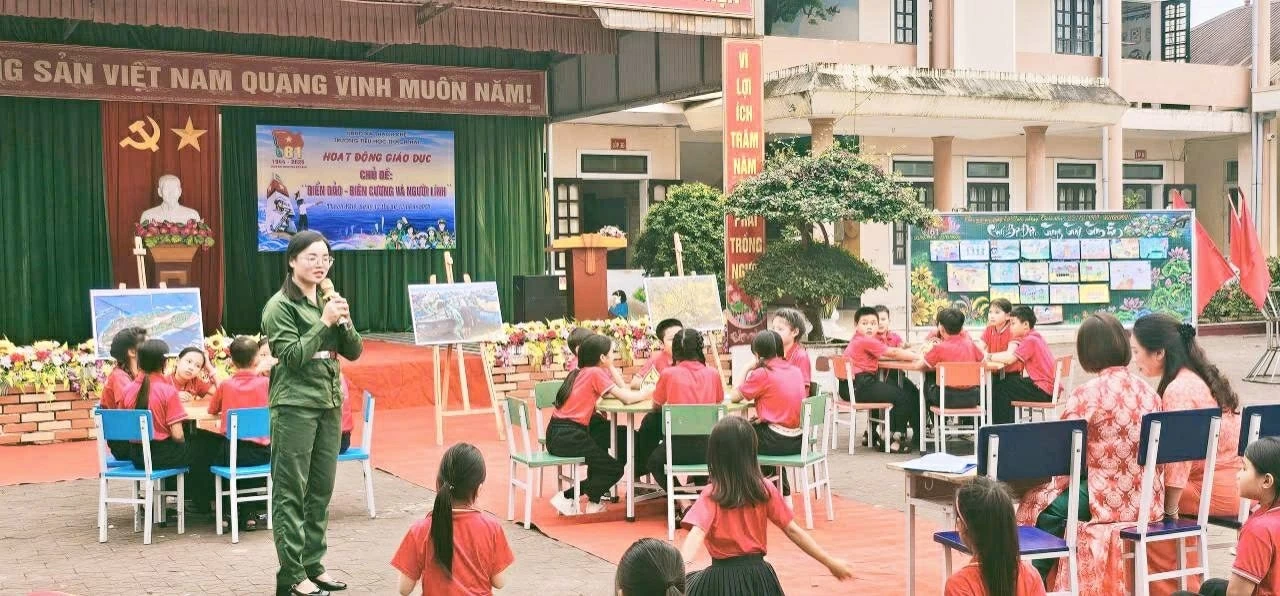 ความอดทนเป็นกุญแจสำคัญในการศึกษา เพื่อไม่ให้พรสวรรค์ถูกละเลย Kiên nhẫn để giáo dục không bỏ rơi tài năng
