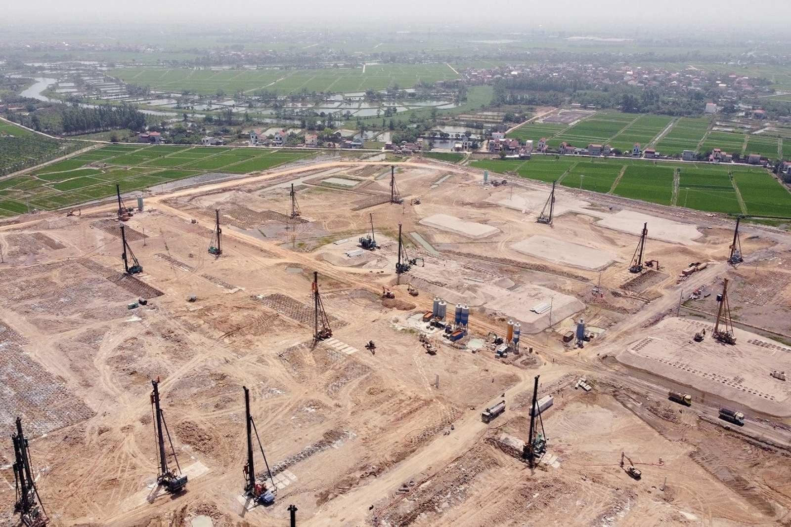 The construction site for the large-scale Gia Binh International Airport project.