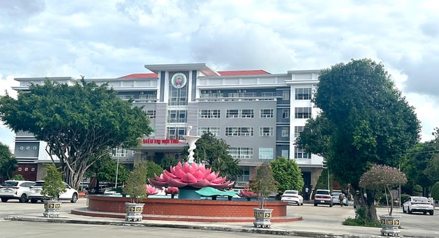 Nỗ lực vươn tầm ở Bệnh viện Quân y 121 - Ảnh 1.