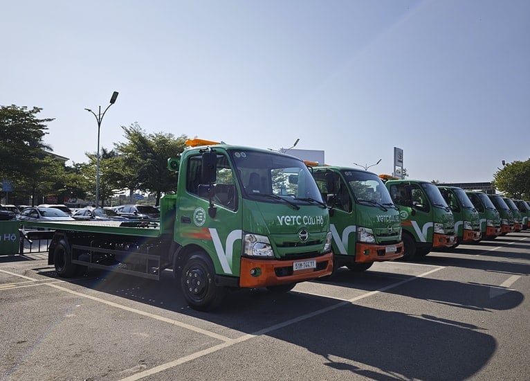 Carro attrezzi specializzato della VETC.