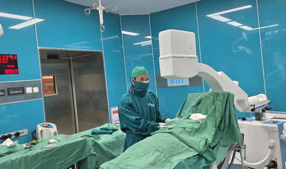 Pentru prima dată, Spitalul General Vung Tau a efectuat cu succes tehnica de implantare temporară a stimulatorului cardiac pe cont propriu.