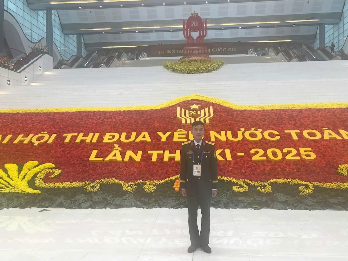 Verbreitung der Bestrebungen der Jugend von Thanh Hoa auf dem 11. Nationalen Emulationskongress.