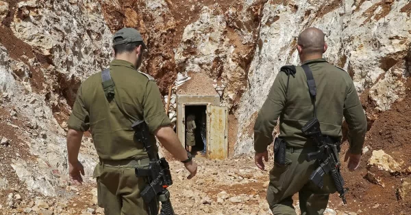 Israel bombardiert Tunnel der Hisbollah