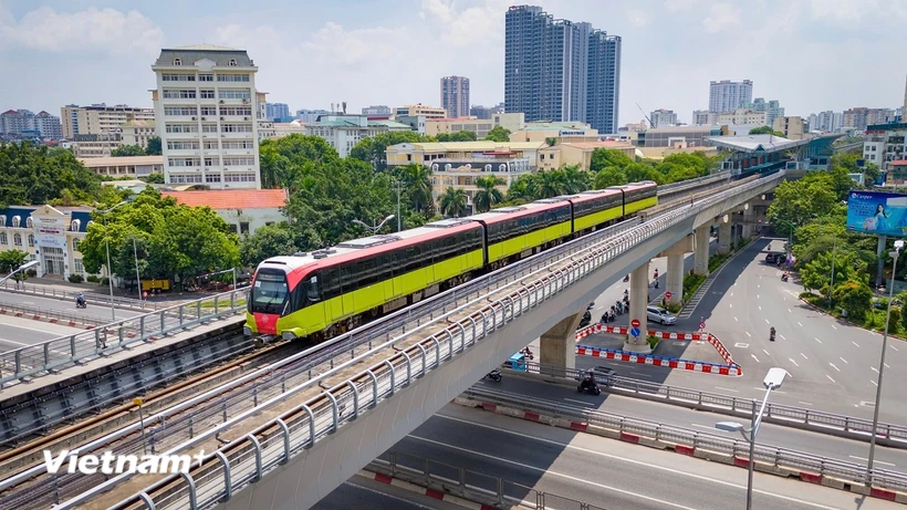 Propuesta de políticas específicas y revolucionarias para la construcción de ferrocarriles urbanos en Hanoi y Ho Chi Minh